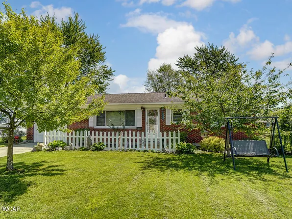 116 N Rauthland Ave, Wapakoneta, OH 45895