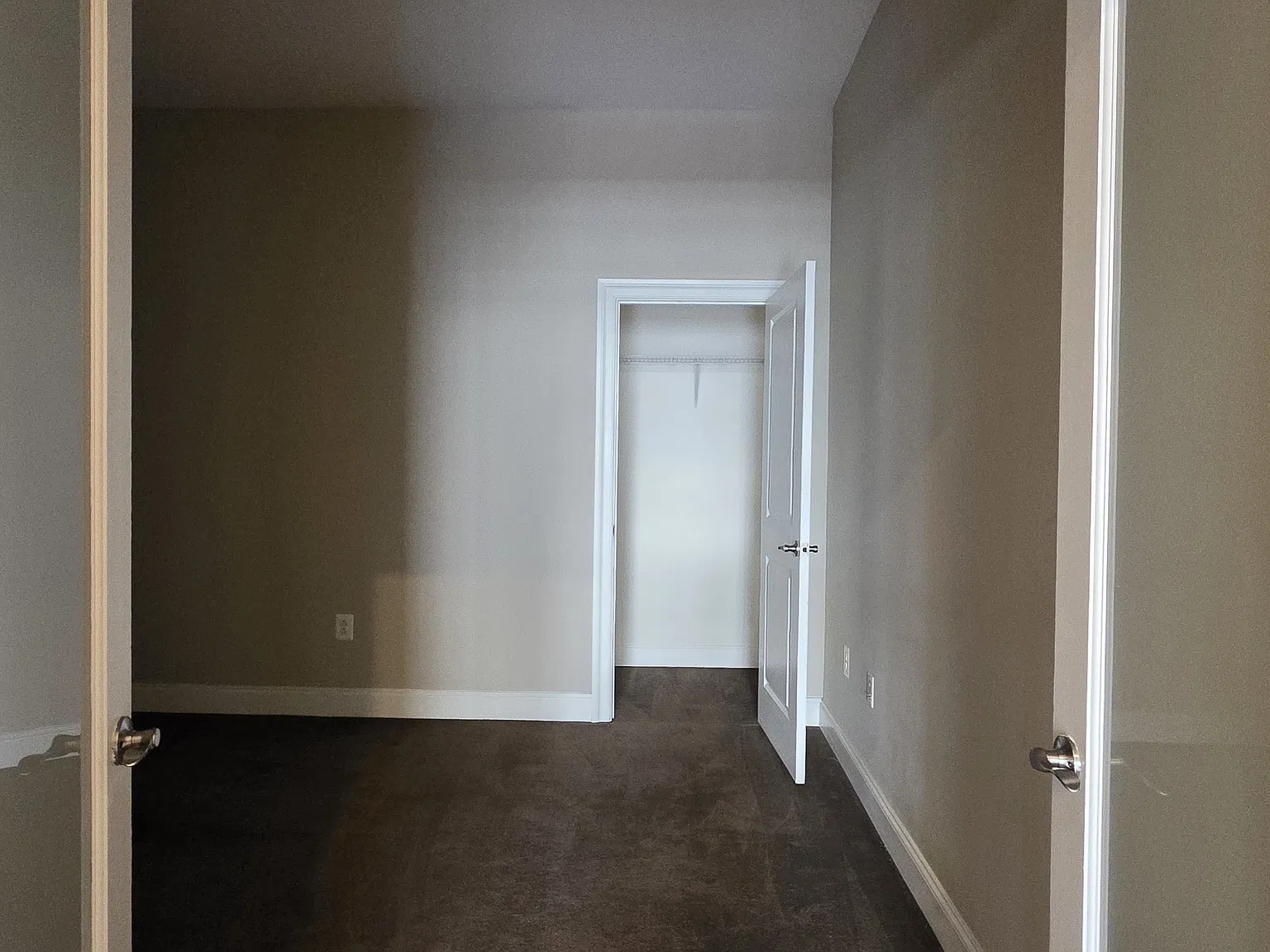 1 bed, 656 sqft, $1,815 — Photo 2
