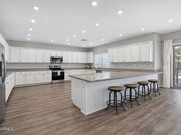 2nd image of 33251 N DOUBLE BAR Road