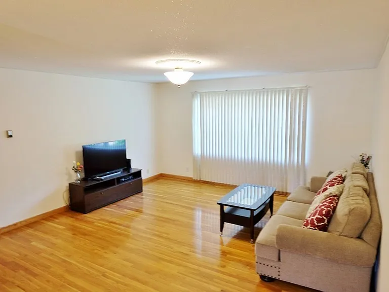 157 Lake Shore Rd #2 — Photo 2