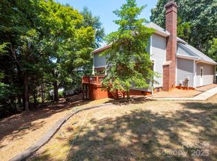 7429 Rock Island Rd, Charlotte, NC 28278