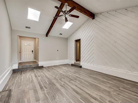 3rd image of 3604 Grissom Dr
