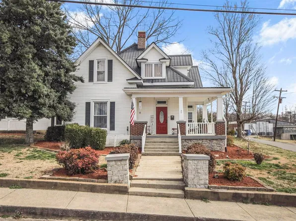 200 N 4th St, Scottsville, KY 42164