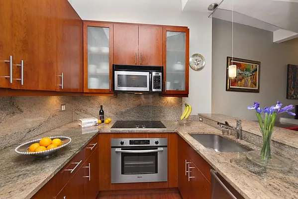 Sold by Keller Williams NYC | media 11