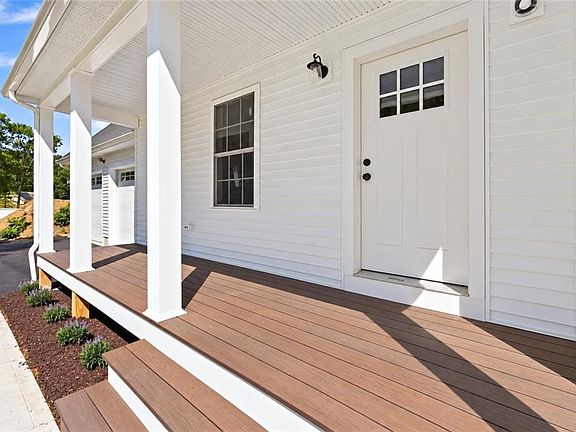 4th image of 362 Fry Pond Rd