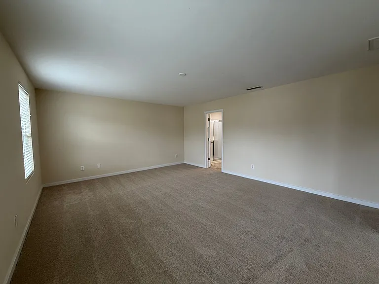 1328 Shaw Ave — Photo 20