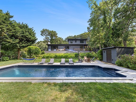 2nd image of 42 Whooping Hollow Rd