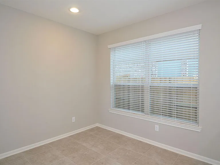 23839 Villa Lisa Dr — Photo 31