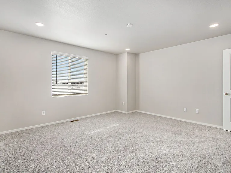 6723 W 4th Street Rd #2 — Photo 11