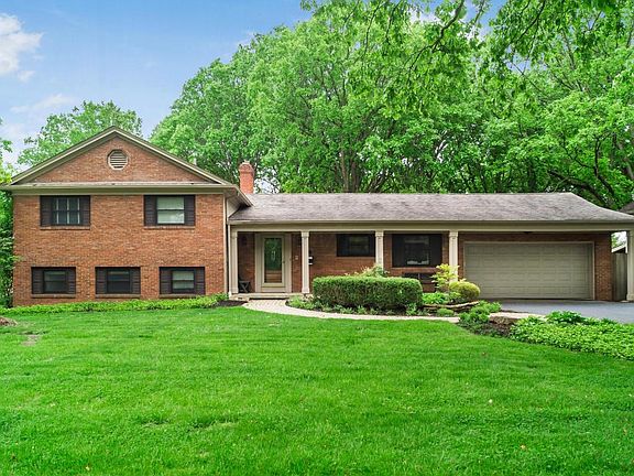 3rd image of 3391 Stonehenge Ct