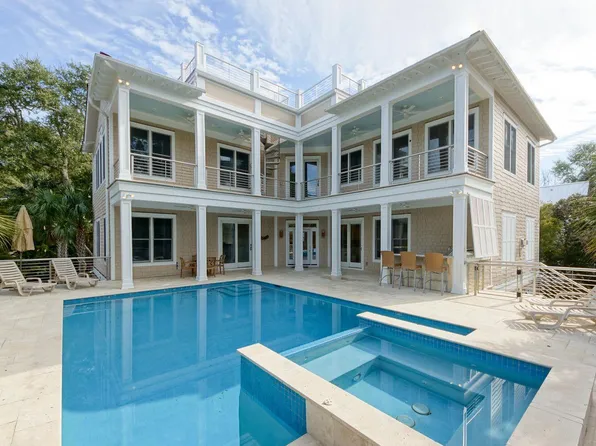 2600 Waterway Blvd, Isle Of Palms, SC 29451