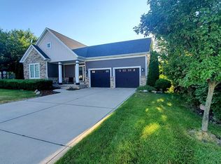 125 N Ridgeview Dr, Valparaiso, IN 46385