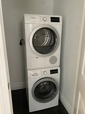 Rented by Real Estate Investors Group LLC | media 24