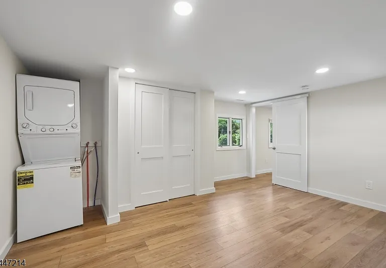 25 Alma Ave — Photo 5