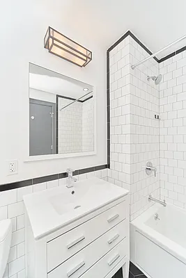 Rented by Living New York | media 19