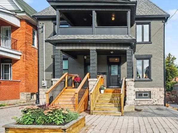 273 Arlington Ave, Ottawa, ON K1R 5T1
