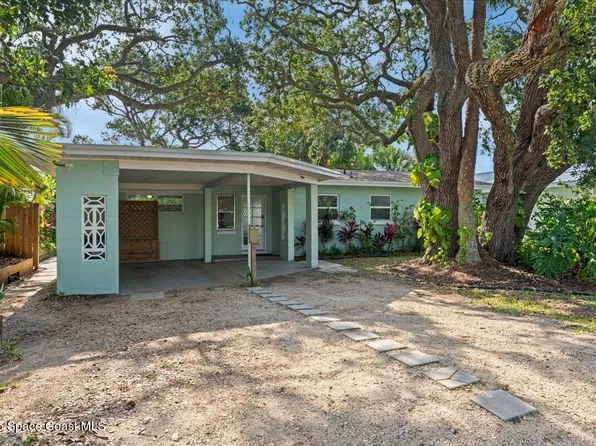 143 Cedar Ave, Cocoa Beach, FL 32931