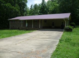 2105 Highland Dr NE, Fort Payne, AL 35967