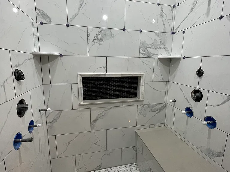 622 Military Hwy #B — Photo 4