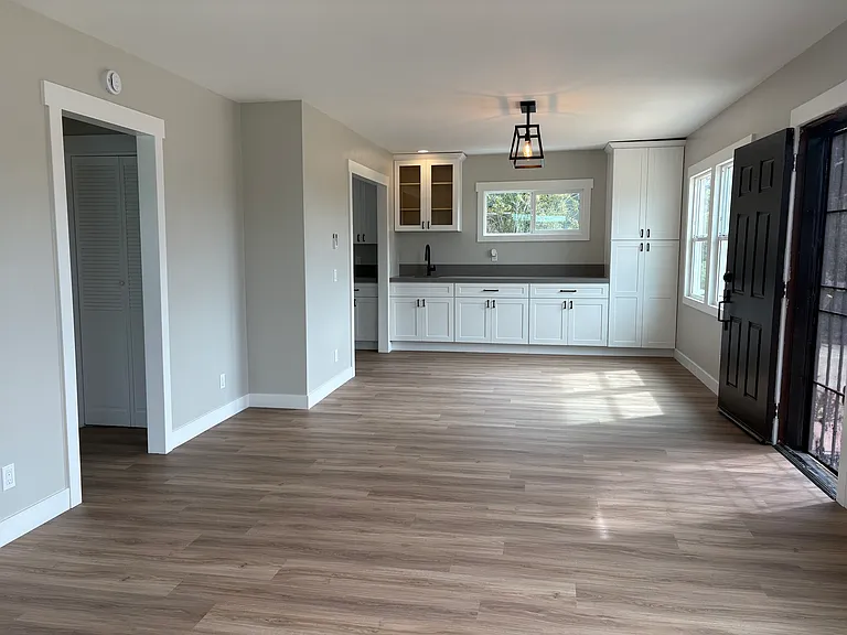 4965 Hawley Blvd — Photo 12
