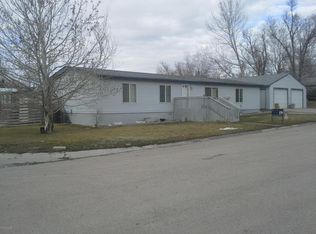2305 Jane Ct, Gillette, WY 82718