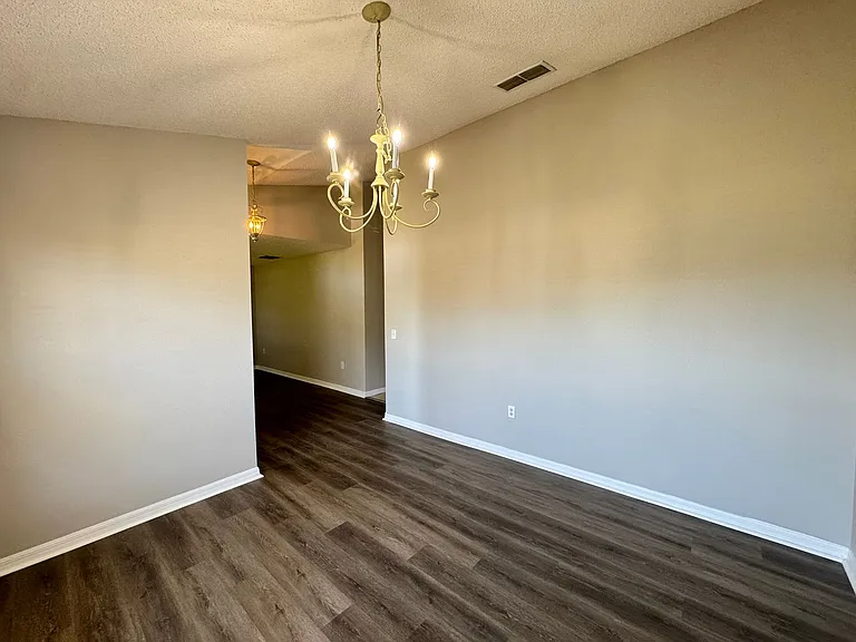 639 Bittern Ct — Photo 8
