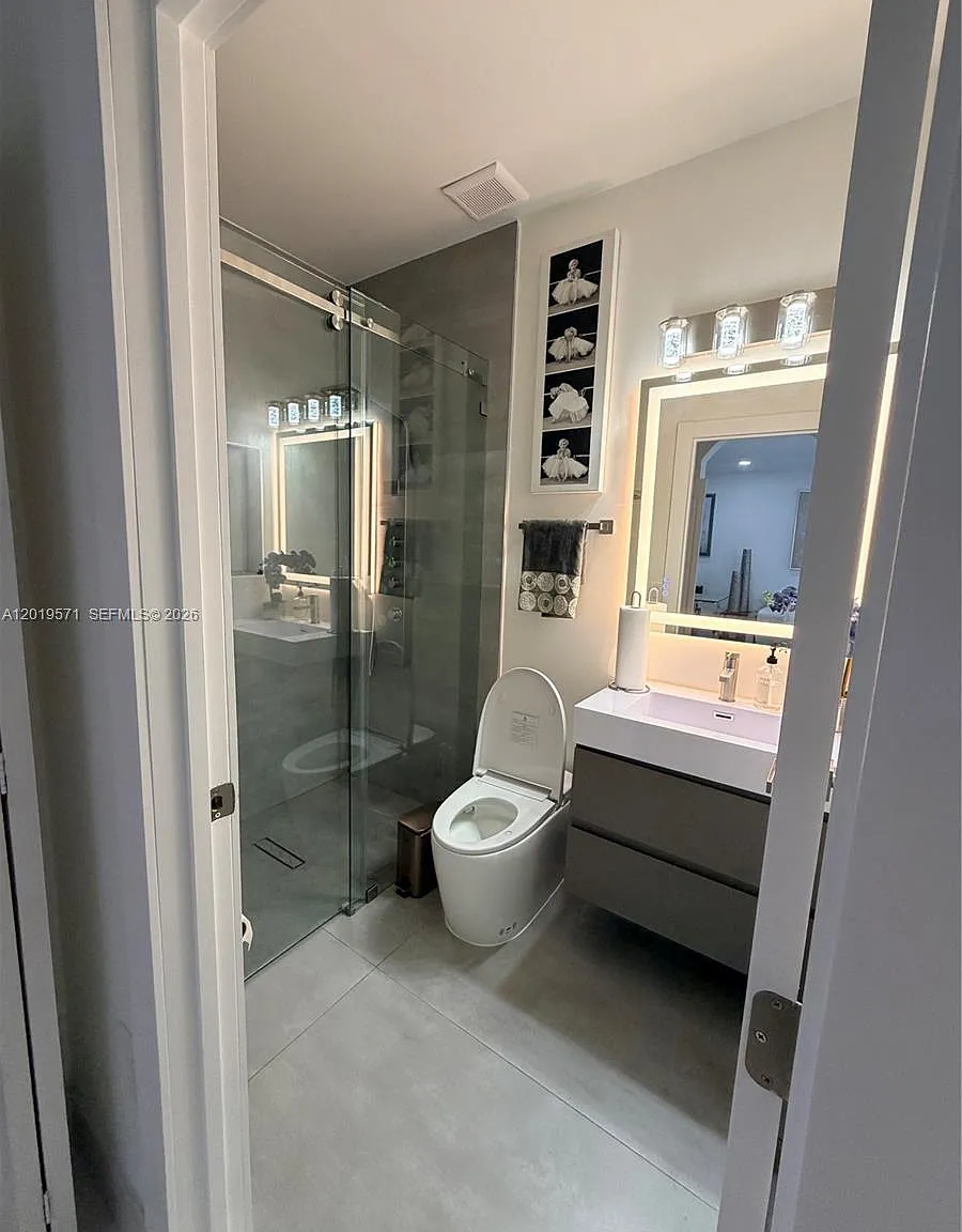 4 bed, 1840 sqft, $5,000 — Photo 4