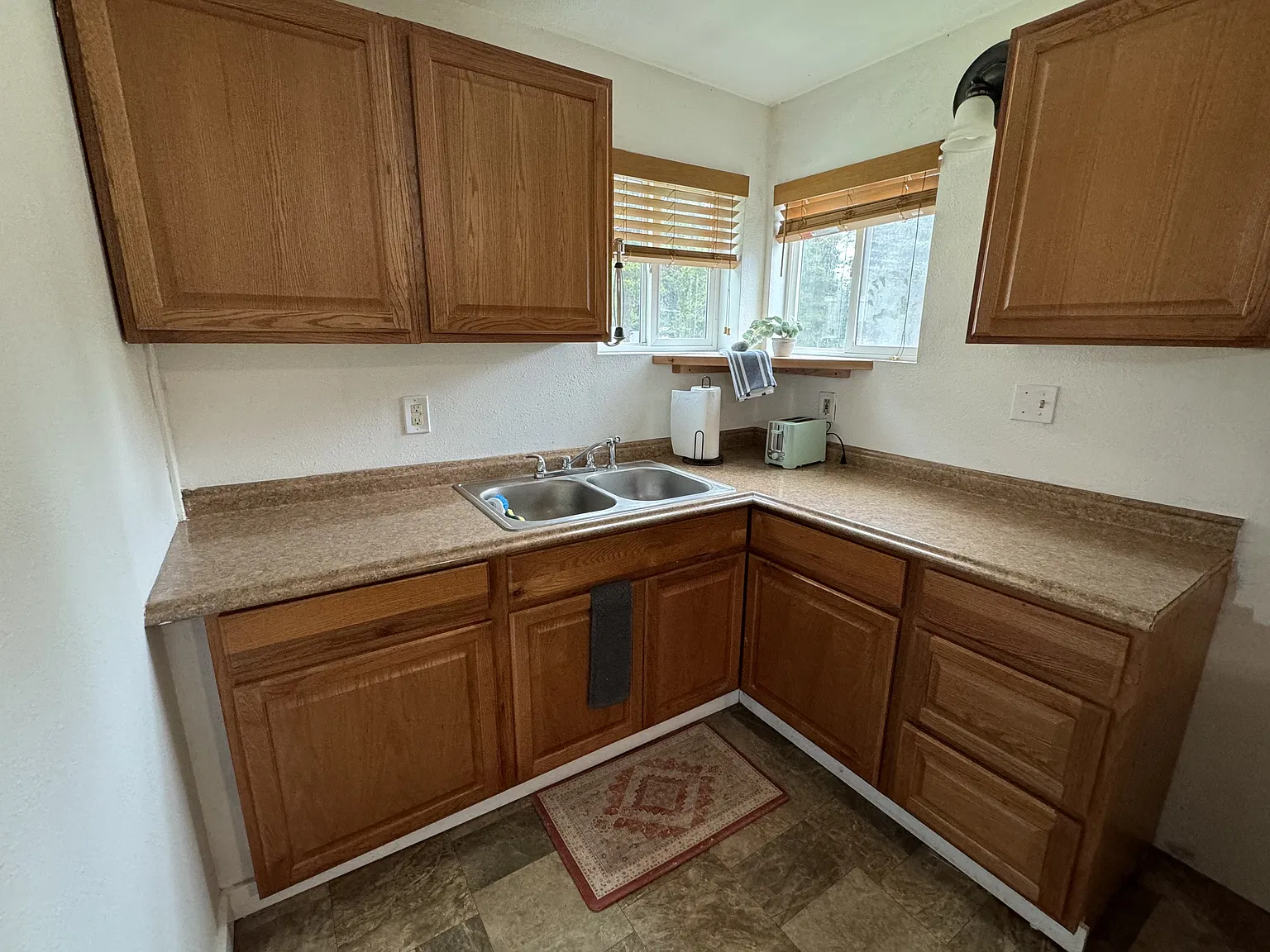 2 bed, 900 sqft, $1,500 — Photo 4