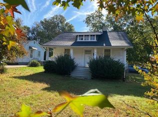 818 Salisbury Ridge Rd, Winston Salem, NC 27127