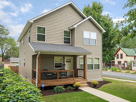 GREAT neighborhood!