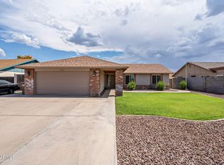 7225 W Cherry Hills Dr, Peoria, AZ 85345