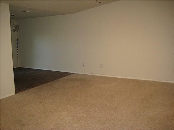2nd image of 1507 Hindsdale Dr