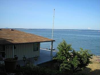 4th image of 376 Marine Dr