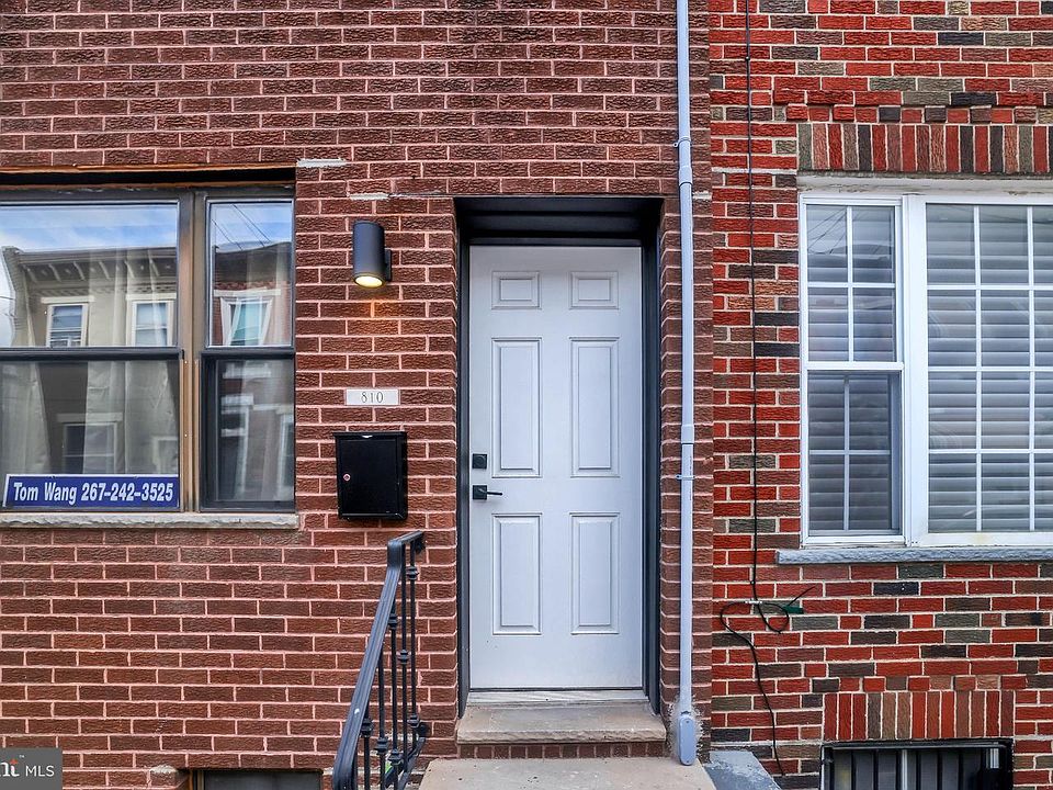 1st image of 810 Watkins St