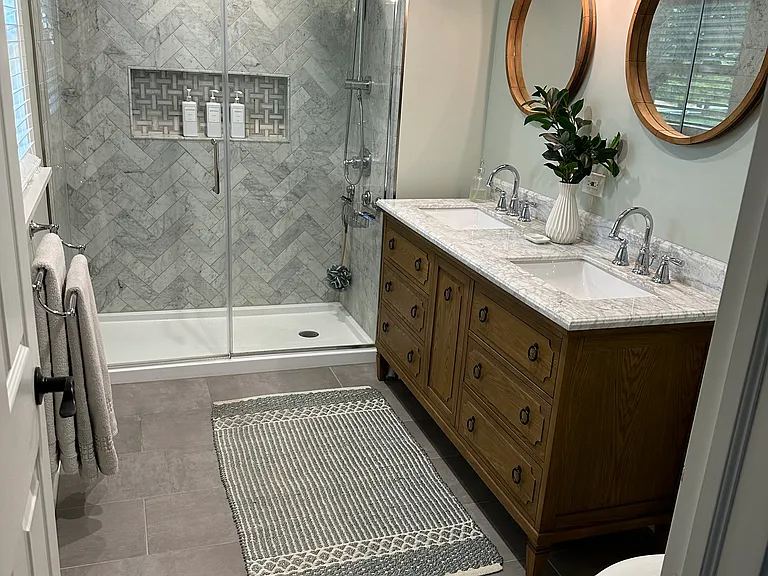 1213 W Vine St — Photo 4