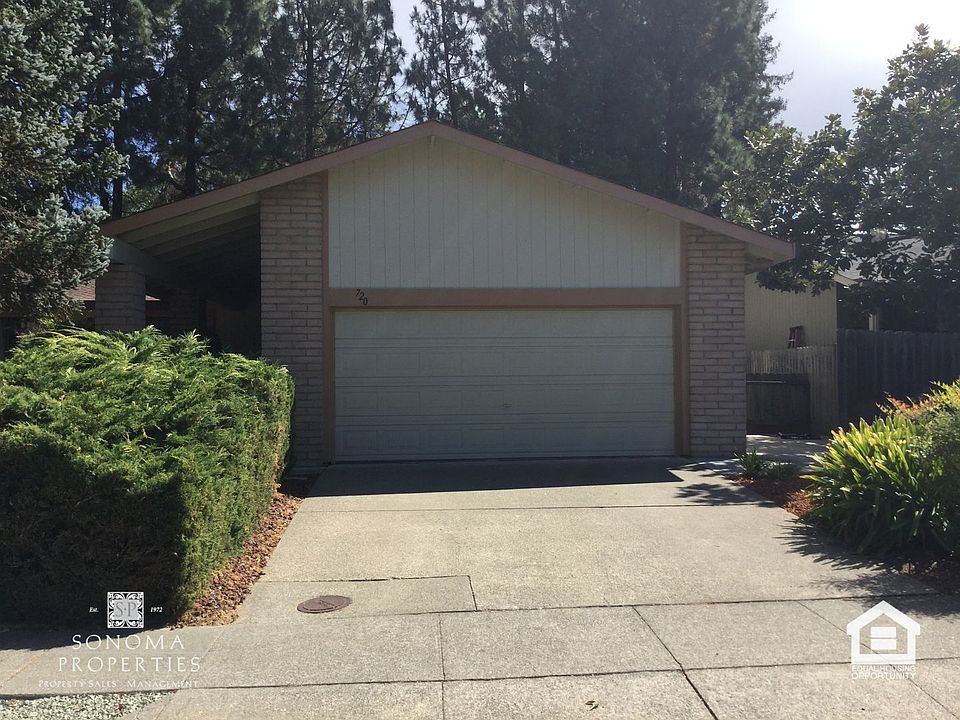 1st image of 720 4th St E