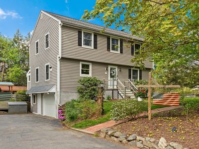 7 Byfield Rd, Groveland, MA, 01834
