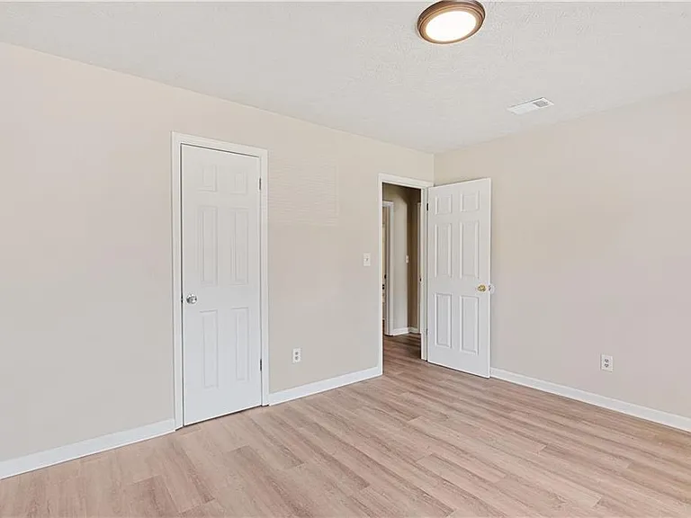 217 Tanglewood Dr #B — Photo 15
