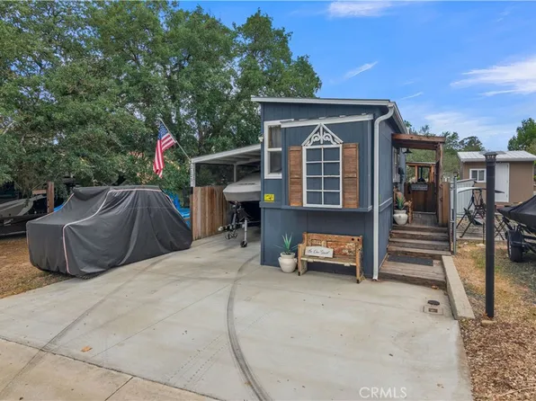 2123 Yellow Feather Ln, Paso Robles, CA 93446