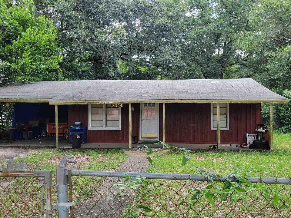 1st image of 8044 Beaver Cir