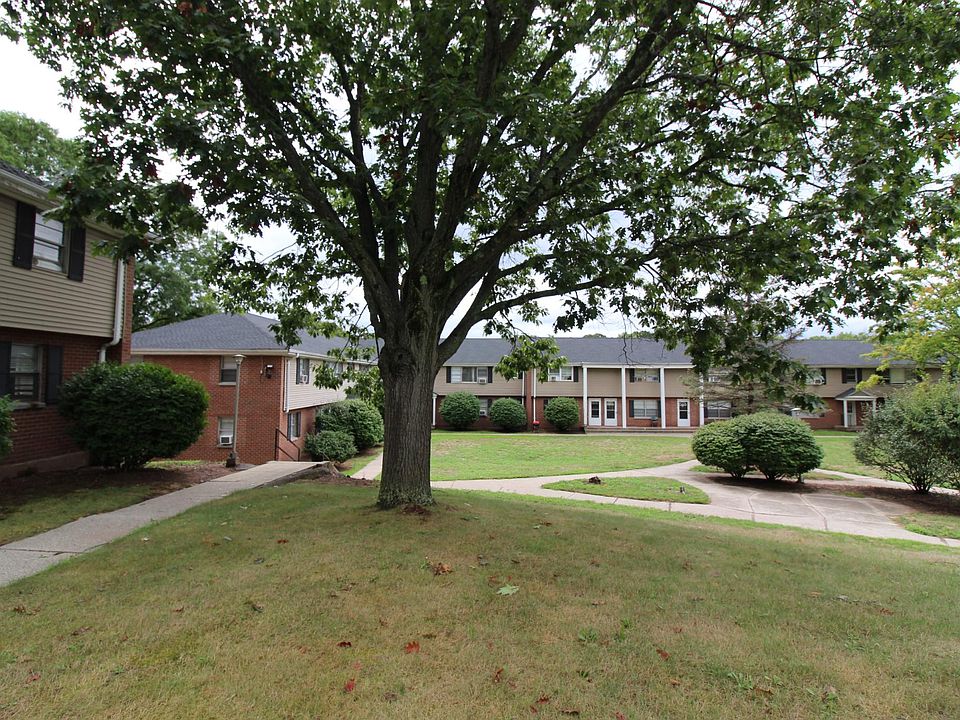 1st image of 65 Goslee Dr #65