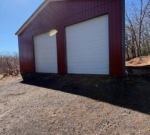 3rd image of 1311 & 1315 Hazlebrook Rd