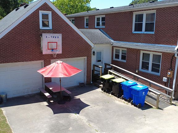 3rd image of 312 N West Street