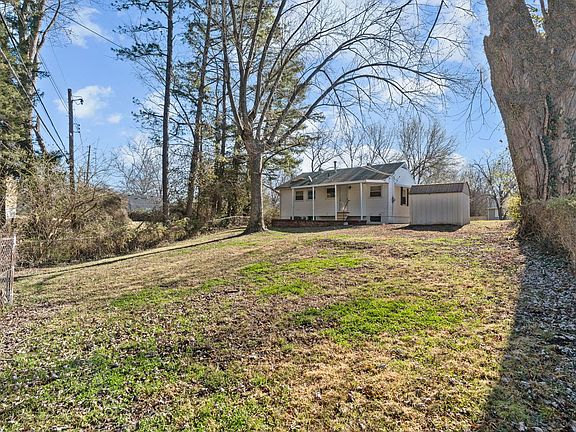2nd image of 317 Cameron Rd