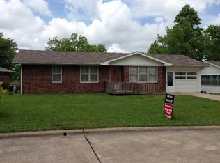 937 Lake St, Jackson, MO 63755