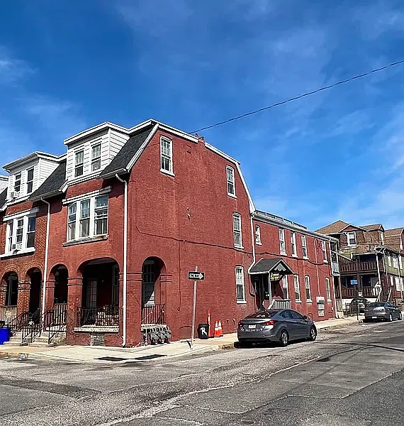 1 bed, $875 — Photo 1