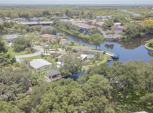 8908 Memorial Hwy, Tampa, FL 33615