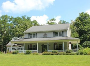 9012 Perrill Rd, Ashville, OH 43103