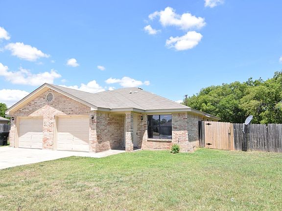4th image of 3107 Denia Ct #B
