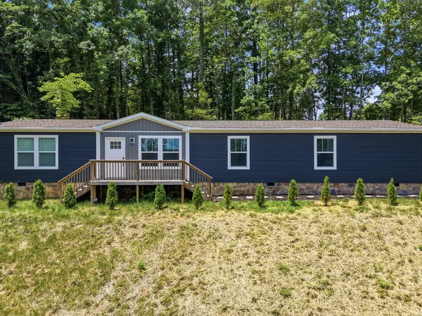 77 Plum Ln, Ringgold, GA 30736
